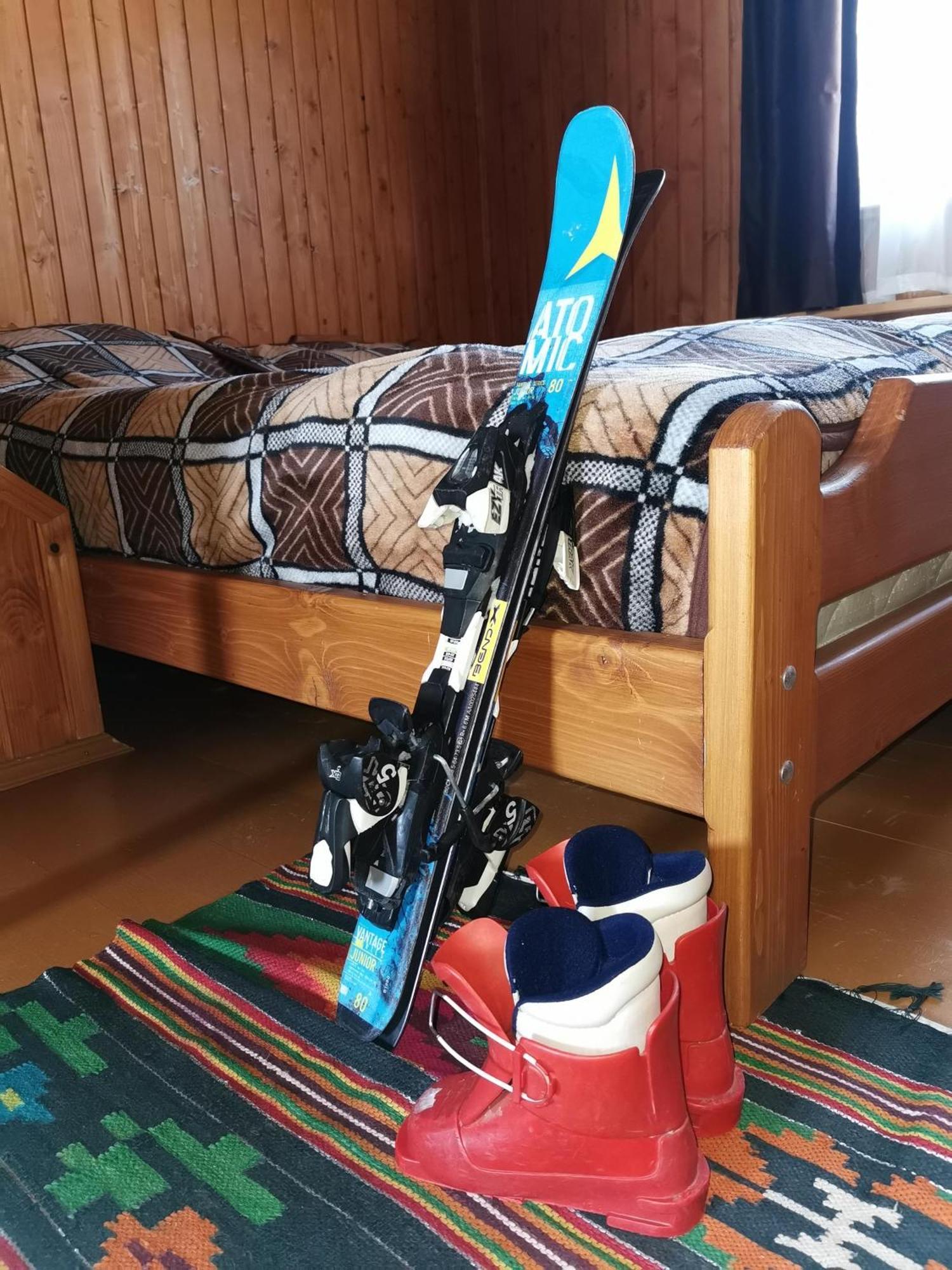 Рада Дараба Hotel Krasnik Eksteriør billede
