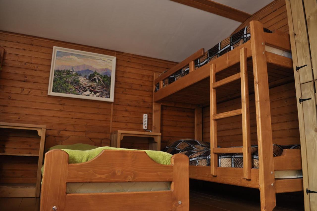 Рада Дараба Hotel Krasnik Eksteriør billede