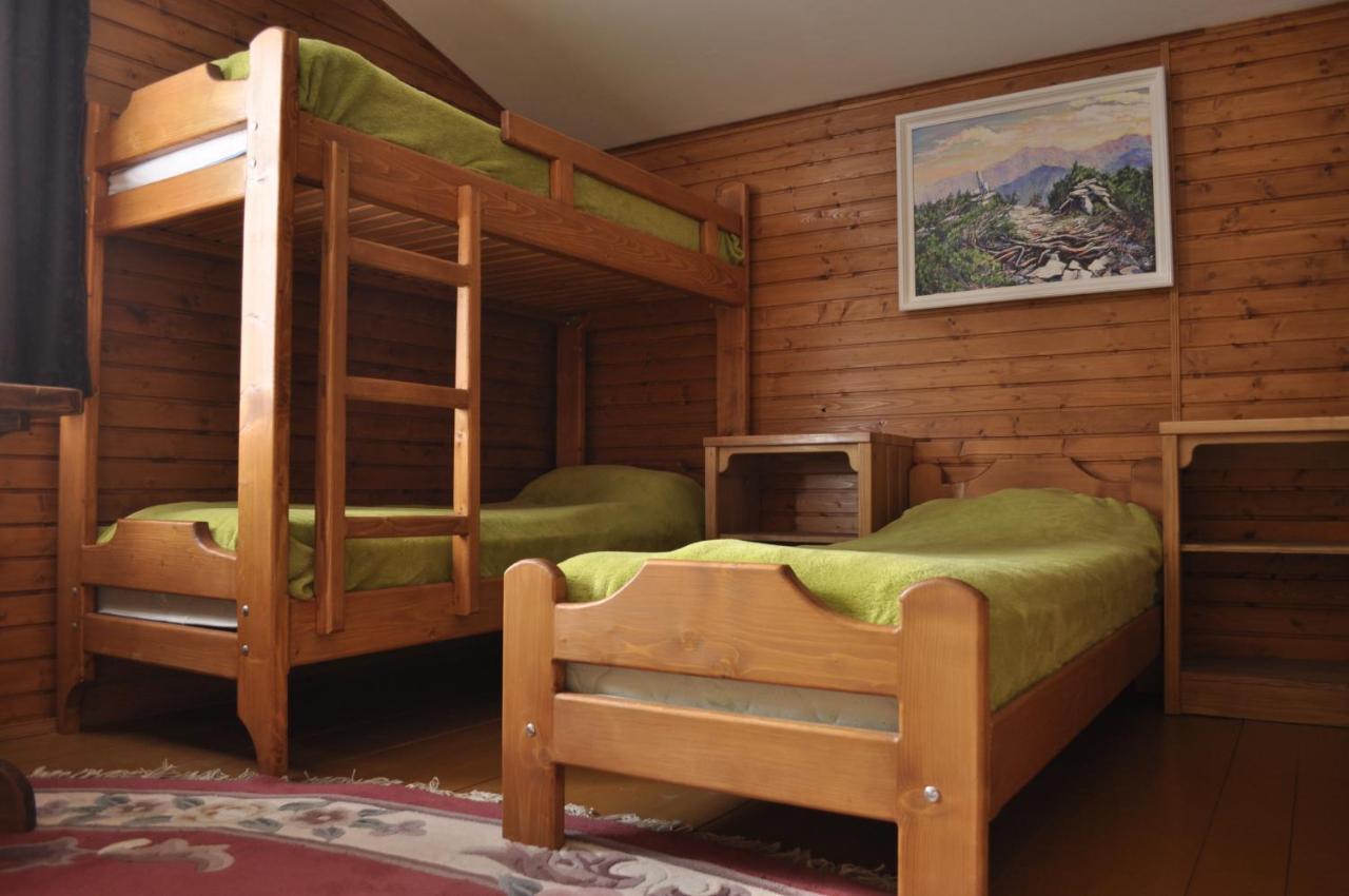 Рада Дараба Hotel Krasnik Eksteriør billede