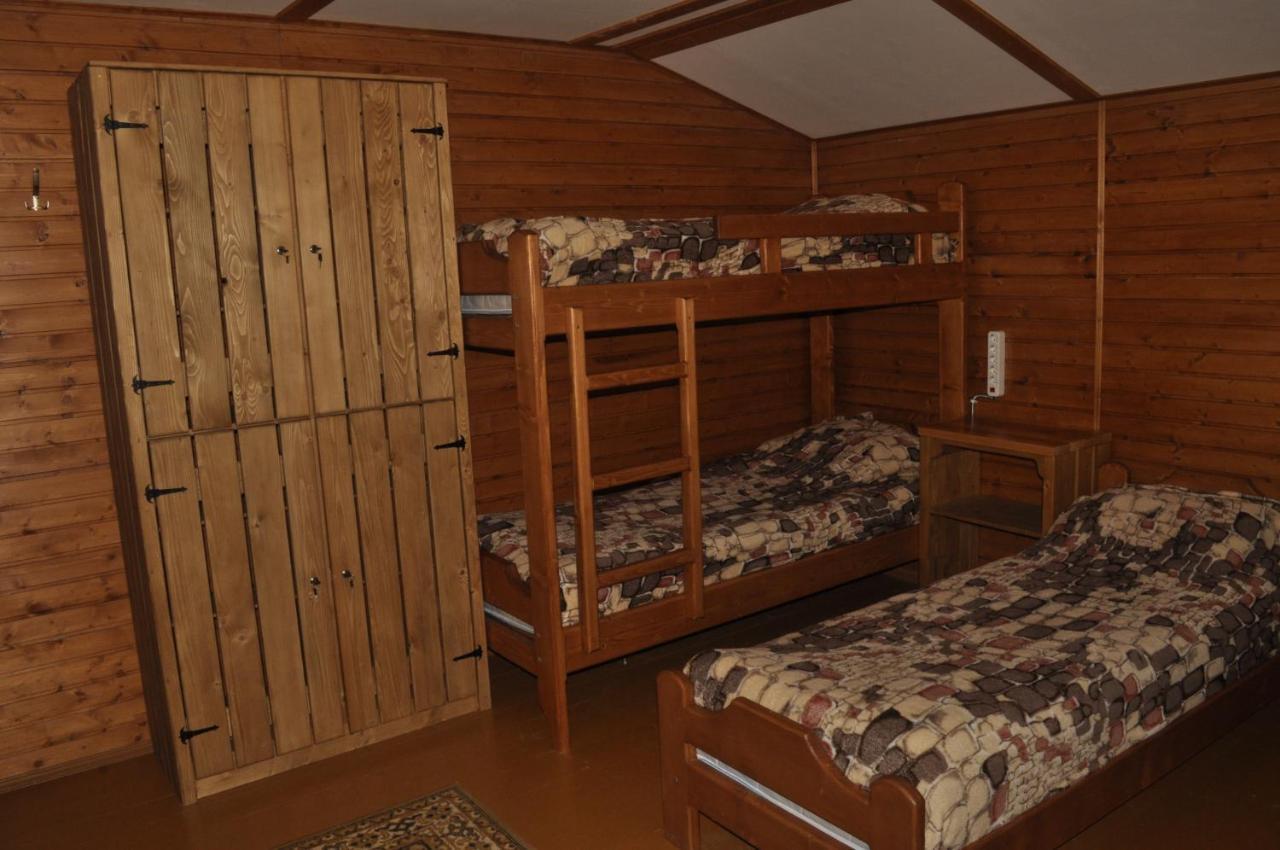 Рада Дараба Hotel Krasnik Eksteriør billede
